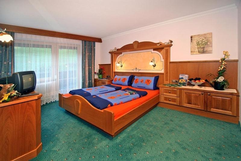 Gaestehaus Veit Fiegl Solden Ruang foto