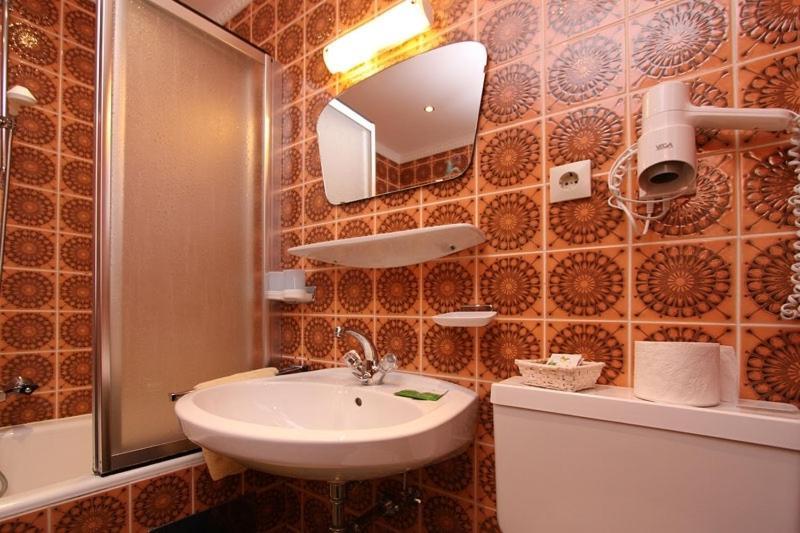 Gaestehaus Veit Fiegl Solden Bagian luar foto